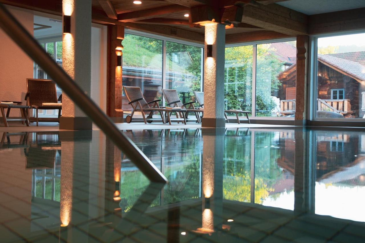 Hotel Lamm Baiersbronn Mitteltal エクステリア 写真