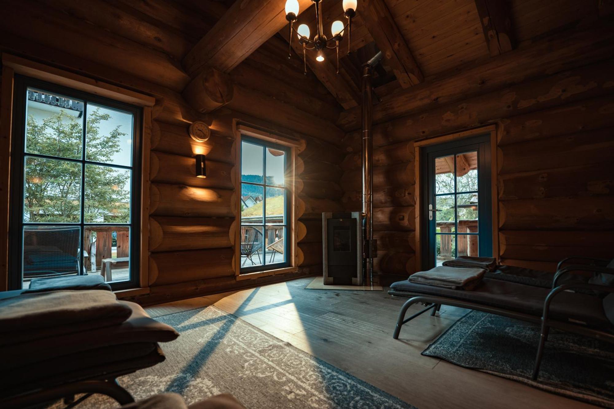 Hotel Lamm Baiersbronn Mitteltal エクステリア 写真