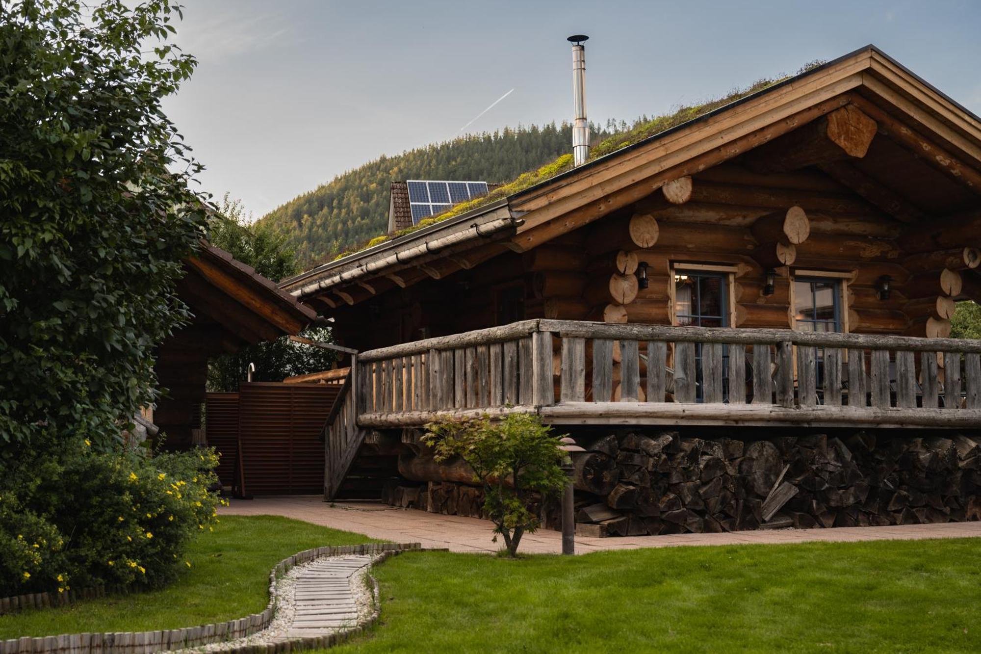 Hotel Lamm Baiersbronn Mitteltal エクステリア 写真