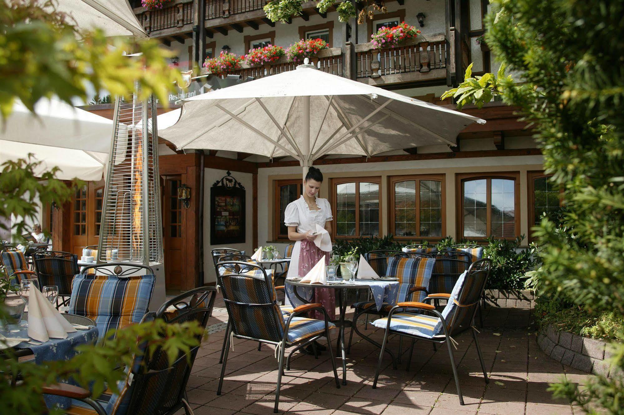 Hotel Lamm Baiersbronn Mitteltal エクステリア 写真
